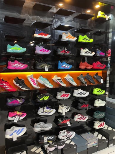 Rekomendasi Sepatu Running Terbaik 2023