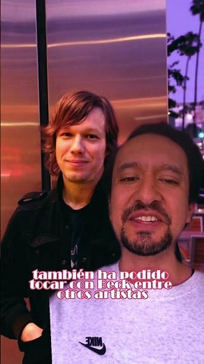 Why isn't Pat Smear playing with the Foo Fighters?