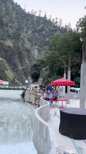 84K views · 3.5K reactions | Kundal shai Neelam valley #kashmirvalley #kaghan_valley_shogran #gilgitbaltistanpakistan #beautifulpakistan #skardu #adventure #trekking #Shogran #kaghanvalley #SWAT | Naran Kaghan Valley Tour | Facebook