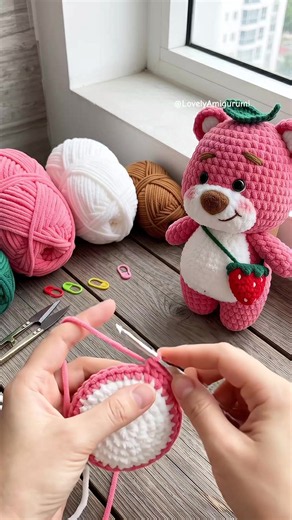 Kawaii Strawberry Bear Crochet Pattern — Cute Amigurumi Tutorial