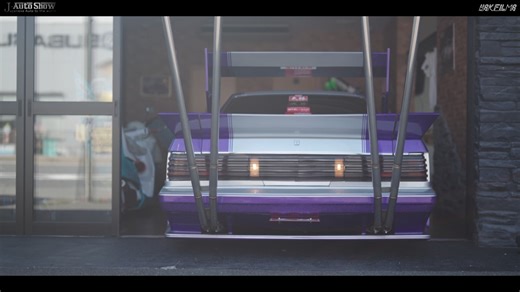 ASMR Exhaust Car Sound: 排気音とエンジン音の魅力