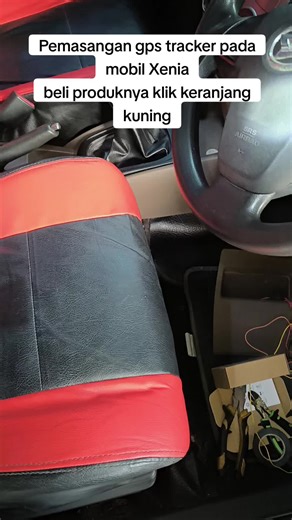 Pemasangan GPS Tracker pada Mobil Xenia