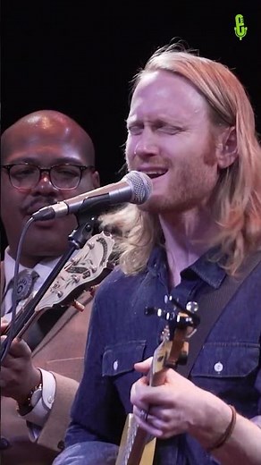Goodnight, Texas with Jerron Paxton and Dennis Lichtman - "Move It On Over" (live on eTown)