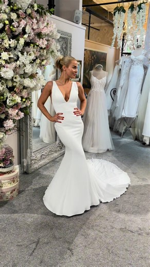 327K views · 690 reactions | How to strike the perfect pose in your...