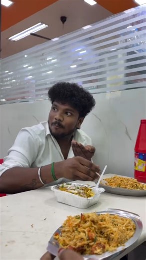 💞entertainer official143🫂🫶 on Instagram: "entertainer💞🫂😂 twist comedy 🤭 #entertainer #comedy #tamilsongs #tamilvideo #reelsinstagram vídeo music"