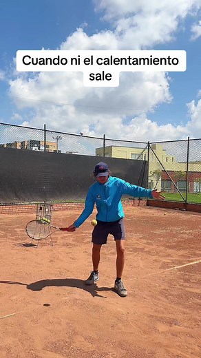 Todos hemos tenido nuestra mala racha en algún momento 😭👍 . . #tennis #tennistunja #tennistiktok #deporte #tunja #tenislife #tunjaboyaca #colombia🇨🇴 #clubtennis #blooper #tennislesson