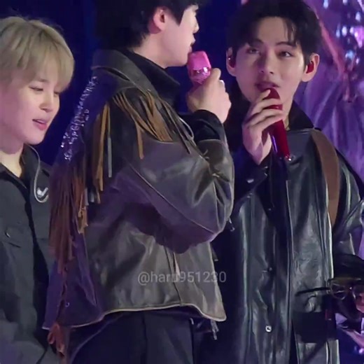 His big shiny puppy eyes when he was talking with pouty lips just melts millions of hearts away🫠🫠🫠😭 | 𝚃𝙰𝙴𝙷𝚈𝚄𝙽𝙶 - 뷔