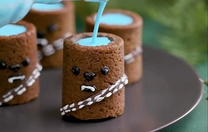 Celebrate Star Wars Day With These Wookie Cookie Cups With Blue Milk! | Chip and Company