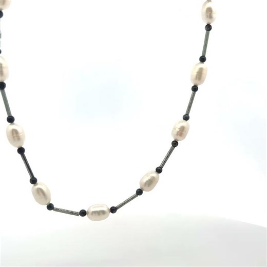 Natural Pearl Plain Button Beads Gemstone Necklace