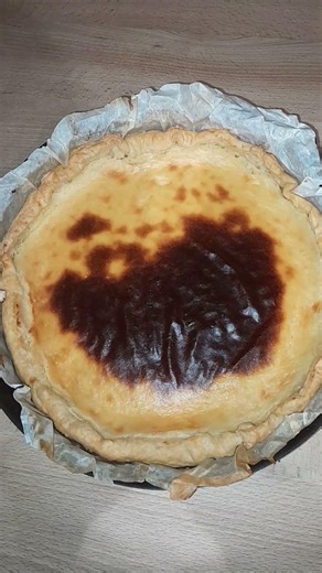 974.💝 Un tit gâteau aux citron et un aux chocolat fait par mon épouse pour dimanche .