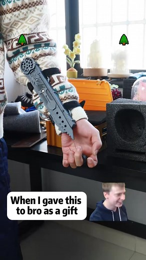 When I show this to bro. Assassin’s 3dprinting Connor Hidden Blade. #assassinscr | Janiceni Cholee