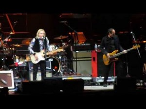 Joe Walsh - "Walk Away" - Live in Detroit at "The Palace of Auburn Hills" - 4/13/2013 (HD)