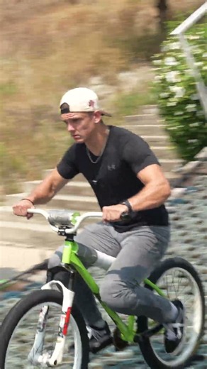 BACKFLIP with a mountain bike off a ski jump... #mtb #viral #trending #vienna #mountainbike