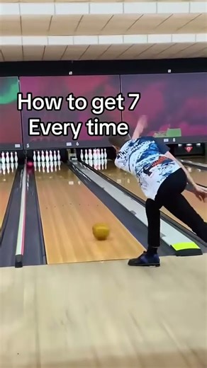 HOW TO NEVER MISS WHILST BOWLING #bowling