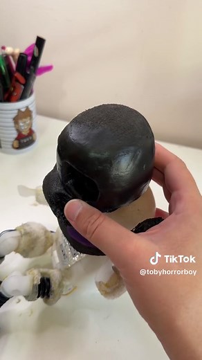 Elmo Animatronic: Fixing & Painting - Part 3