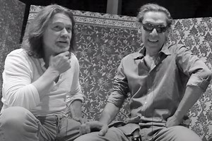 ALEX VAN HALEN Breaks Silence On EDDIE VAN HALEN's Death: 'See You On The Other Side'