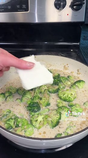 Chicken Broccoli Pasta | Creamy Easy Weeknight Meal