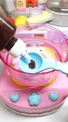 タピオカいちごミルクティーを作る🍓🧋#shorts #toyasmr #satisfying #タピオカ