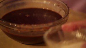 Watch Wilton Excelle Elite 9-Inch Heart Springform Pan on Amazon Live