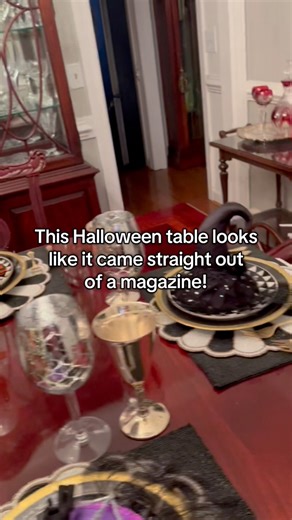 My mother-in-law set the most beautifully decorated Halloween table I’ve ever seen! From the pumpkins to the witches hats to the little spooky details, it’s giving major fall entertaining inspo. 🍂🕯️ Perfect ideas if you’re hosting Halloween or just love decorating for the season! #HalloweenDecor #HalloweenTable #FallTablescape #SpookySeason #HolidayDecor #TableDecorInspo #FallHomeDecor #EntertainingInStyle #SeasonalDecor #HalloweenVibes | Ree Ree’s Creative Chaos