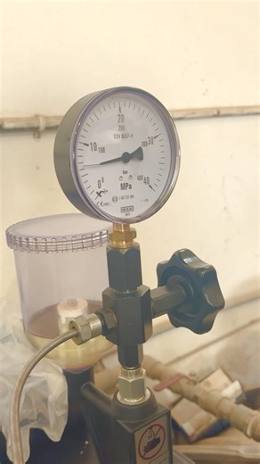 Diesel nozzle testing #nozzle #injector #repairing