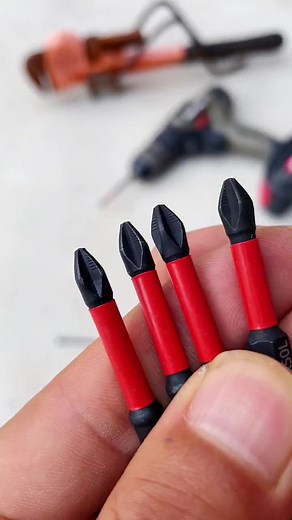 71K views · 500 reactions | Anti-slip strong magnetic bit #tools #Reelsfb #reelviral #reels #reel #reelsvideo #reelfb #foryou #antislip | Smart Craft | Facebook