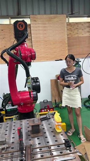 Explore Various Types of Industrial Robots