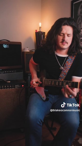 Vintage 1965 Fender Super Reverb Review and Sound Demo