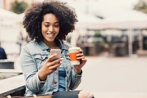 Surprise your girl on her birthday with these sweet birthday messages