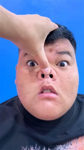 Clumsy Brother Prank😳🤣