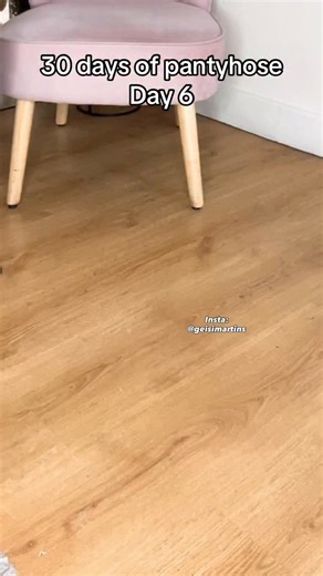 781K views · 6.7K reactions | Brand: Primark Glossy tights 10den reinforced body & sheer toe | Geisiane Martins | Facebook