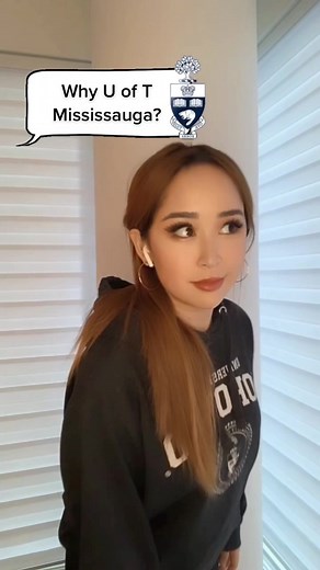 What makes #UTM stand out from other #universities 🤔 #mississaugaontario #ontariouniversities #campuslife #collegelife 📹 Video by UTM Future