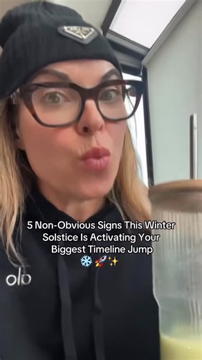 Tiffany Carter | Business Growth Expert 🎙️ Top Money Podcast on Instagram: "You are not insane > you’re right on the edge of timeline jumping mixed with this powerful winter solstice energy. ❄️🌙 >> If you’re seeing this between December 21st and December 25th keep reading… �The Universe, God, Spirit is asking you to change the story your nervous system associates with money, safety, and success. When awareness rises this fast, staying in the same patterns becomes painful.�That discomfort is de