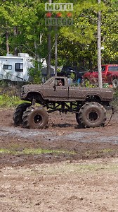 Ford Mud Bogging! #mud #mudding #megatruck #mudlife | Moto Doggo