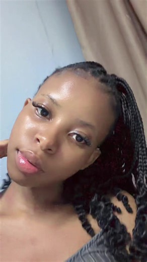 Zekhethelo hlabisa (@zekhethelohlabisa)’s videos with Awe Mah - Zee Nxumalo & Dlala Thukzin