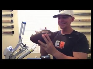 TRW LAB : Customizing A Football With HTV!!
