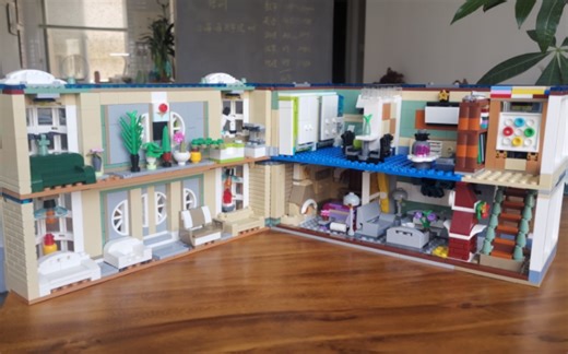 乐高moc|家居mall两层完成了，看看小户型书房布置吧！