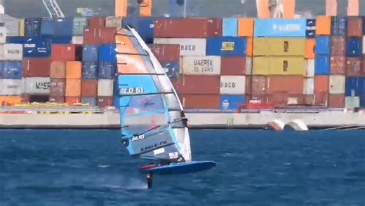 Foil training by Lina Erzen | World of windsurf