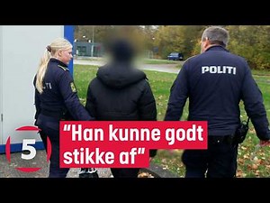 Afghansk asylansøger bliver taget imod ved den danske grænse | Grænsepolitiet | Kanal 5 Danmark