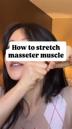 KOKO FACE YOGA on Instagram: "Overdeveloped masseter muscles cause jaw pain, headaches, and a heavier lower face, so release them by doing quick side-to-side jaw stretches, relaxing the mouth and lips, and repeating more on the tighter side to keep the face lifted and tension free. @kokohayashi_japan #KokoHayashi #KokoFaceYoga #FaceYoga #FacePosture #CorrectPosture"