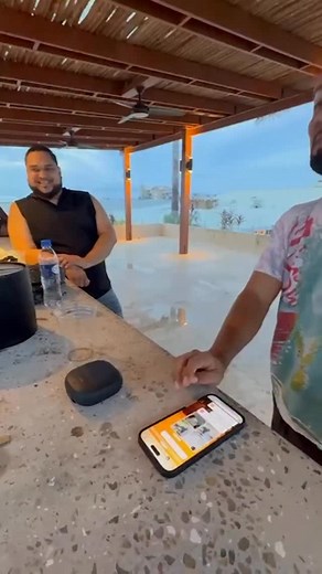 🚨!! Out NOW on ALL Platforms !!🚨 *********************************************** 🔥KES X BENJAI ~"CARNIVAL FRIEND"🔥 *********************************************** #TheBluePhoneRiddim 💙 @kesthebandofficial @benjaiswankie @keskeyz | Kes the Band