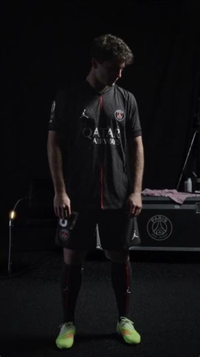 Our new PSGx Jordan fourth kit! ⬛️✨