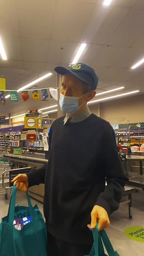 Get your diploma of grocery packing with these helpful tips 😍 #Woolies #Woolworths