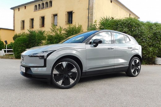 2025 Volvo EX30 Review: Breathes life into compact EV category | Reviews