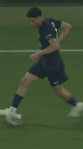 What a move! 😮‍💨 #ucl #psg #dembele #hakimi