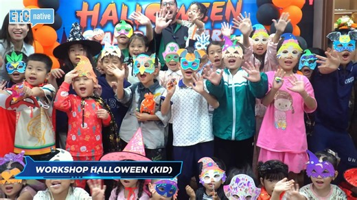 RECAP 2025 – CÙNG ETC NATIVE NHÌN LẠI MỘT NĂM BỨT PHÁ ✨📚 Khi 2025 dần khép lại, ETC Native nhìn lại một hành trình đủ đầy những nỗ lực, đổi mới và những cột mốc đáng tự hào. Một năm không chỉ được đo bằng số buổi học hay những band điểm đạt được, mà còn bằng tinh thần học tập nghiêm túc, những gương mặt rạng rỡ khi chinh phục mục tiêu, và đặc biệt là sự đồng hành bền bỉ mà học viên, phụ huynh và cộng đồng đã dành cho ETC. 2025 là một năm mà mỗi thành viên tại ETC – từ thầy cô, ekip vận hành đến