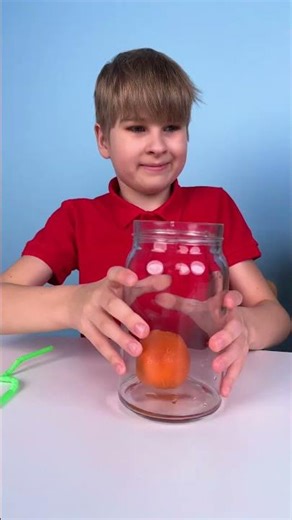 Can You Make it Sink? 🍊💧 The Mandarin STEM Secret! 😱 #shorts #kids