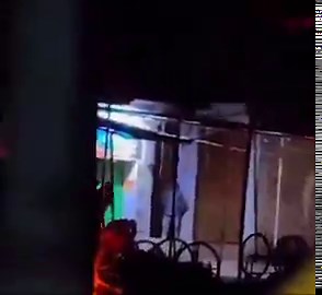 Bihar: In Roh Bazaar of Nawada, people associated with the Bajrang Dal carried out violence and then set fire to and vandalized shops belonging to MuslimsIn Roh, during the Ram Navami procession, the march was stopped near a mosque for about an hour and a half on the pretext that the DJ system had malfunctioned. As soon as the Isha (evening) azaan began, people started playing loud music and dancing. Shortly afterward, a rumor spread that Muslims had thrown stones, following which a mob of Hindu