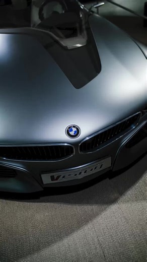 Catching every angle making us dizzy 😵 The BMW Vision ConnectedDrive, get your own 360°·view of it at BMW Welt now! #BMW #BMWWelt #BMWConceptCar | BMW Welt | BMW Museum