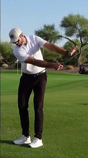 Chest Rotation Is The SECRET To Better Chipping! #golf
